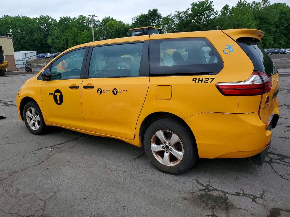 2017 TOYOTA SIENNA L 7-PASSENGER 2