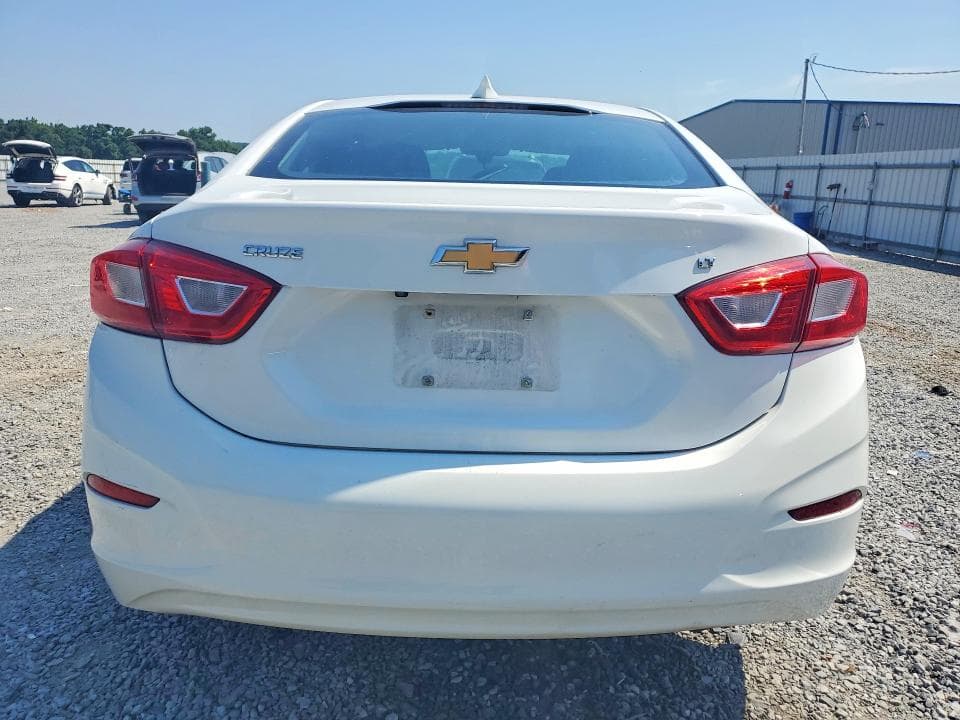 2018 CHEVROLET CRUZE LT LT 6