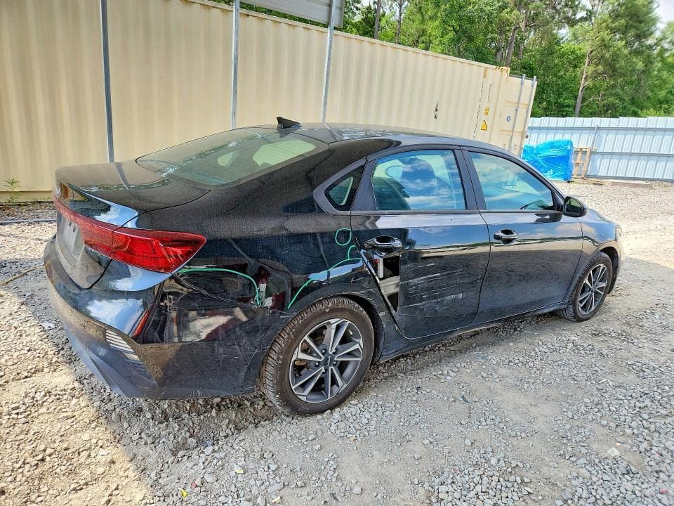 2024 KIA FORTE LXS 3