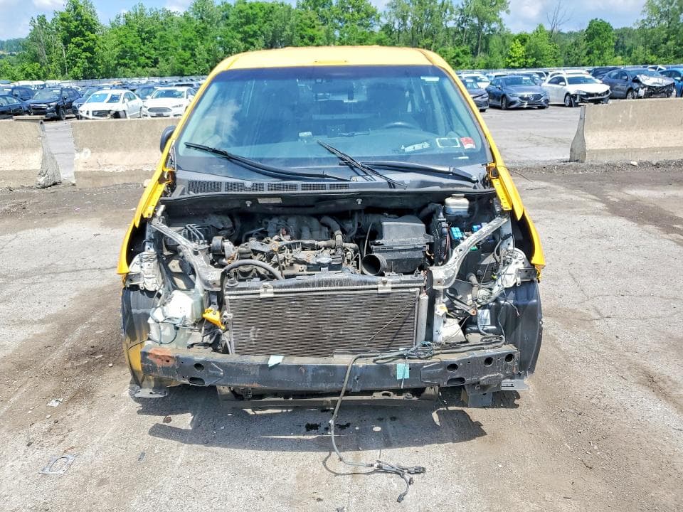 2017 TOYOTA SIENNA LE LE 6
