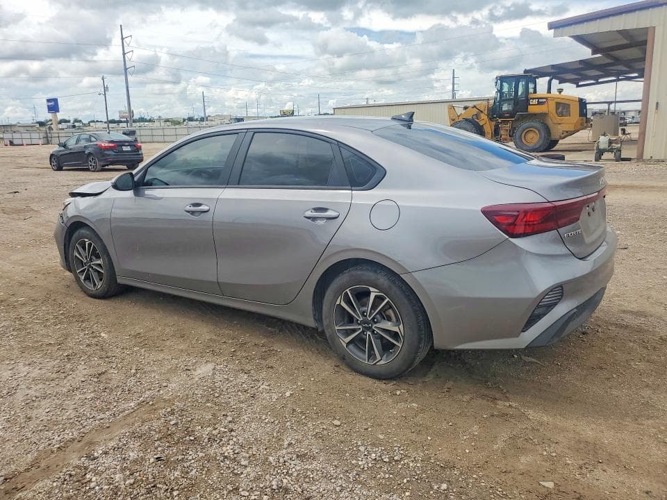 2024 KIA FORTE LXS 2