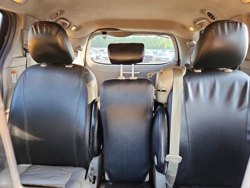 2017 TOYOTA SIENNA LE LE 11