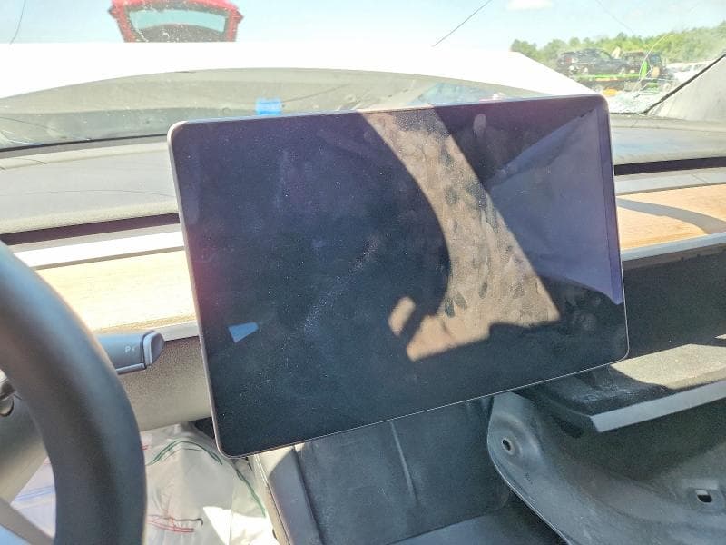 2022 TESLA MODEL Y 9