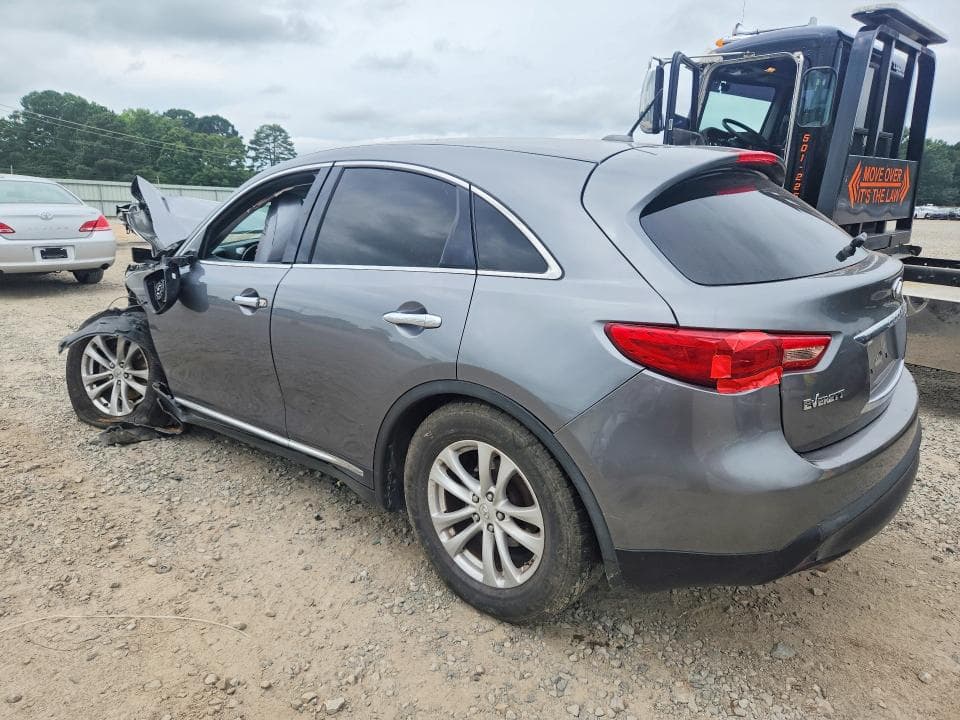 2017 INFINITI QX70 BASE BASE 2