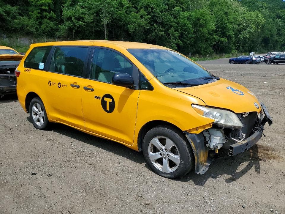 2017 TOYOTA SIENNA L 7-PASSENGER L 7-PASSENGER 5
