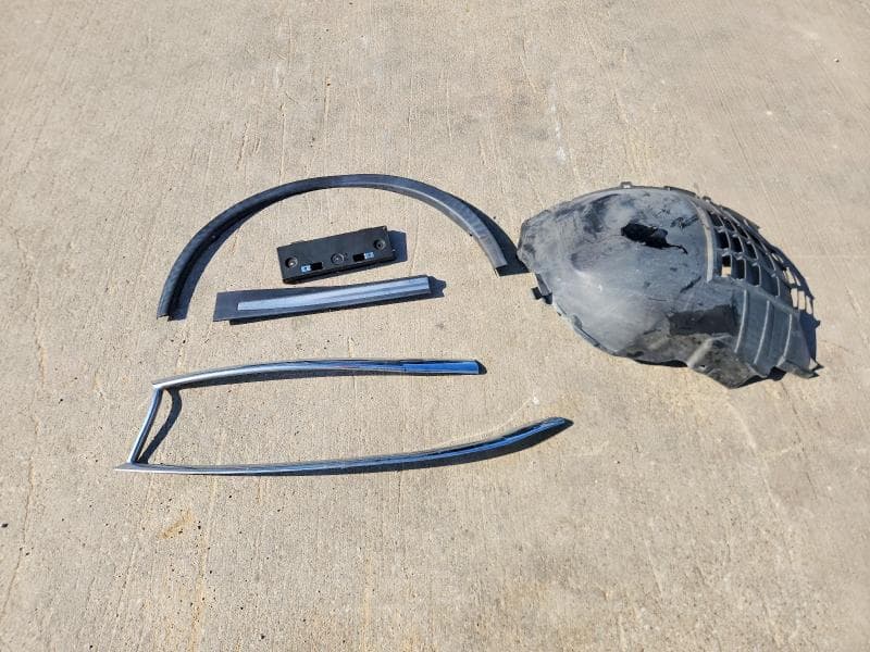 2017 INFINITI QX70 BASE 12