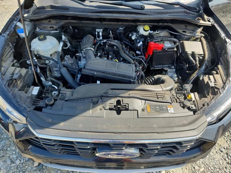 2024 FORD ESCAPE ST LINE 12