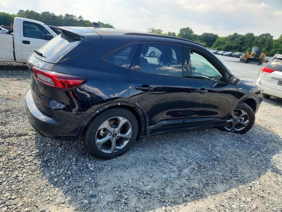 2024 FORD ESCAPE ST LINE 3