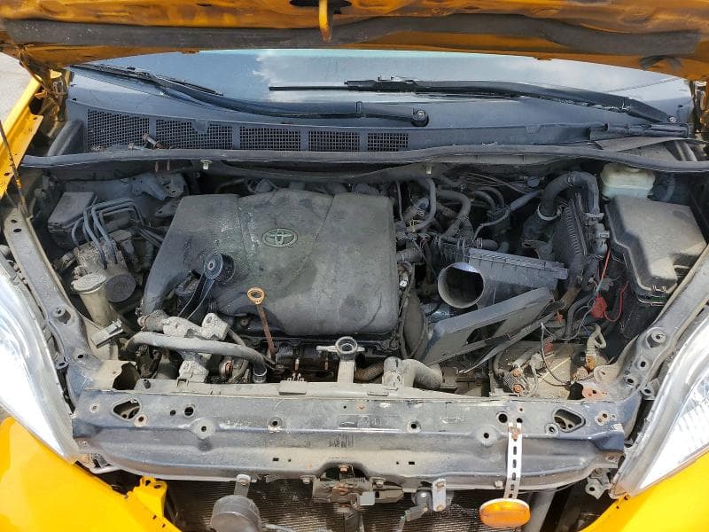 2017 TOYOTA SIENNA L 7-PASSENGER L 7-PASSENGER 13