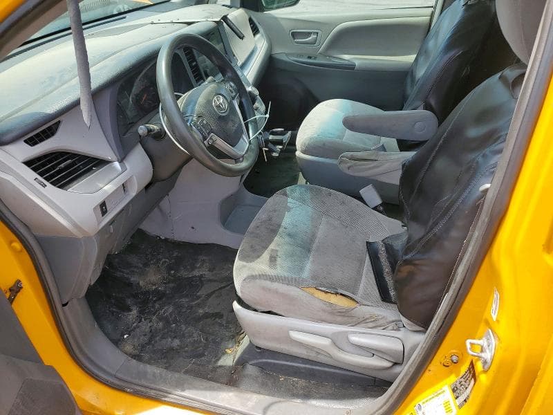2017 TOYOTA SIENNA L 7-PASSENGER L 7-PASSENGER 8
