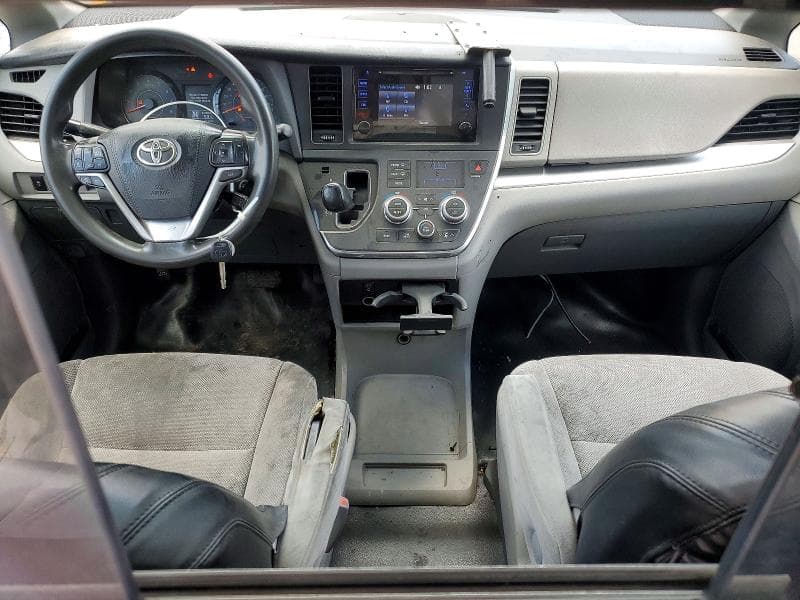 2017 TOYOTA SIENNA L 7-PASSENGER L 7-PASSENGER 9