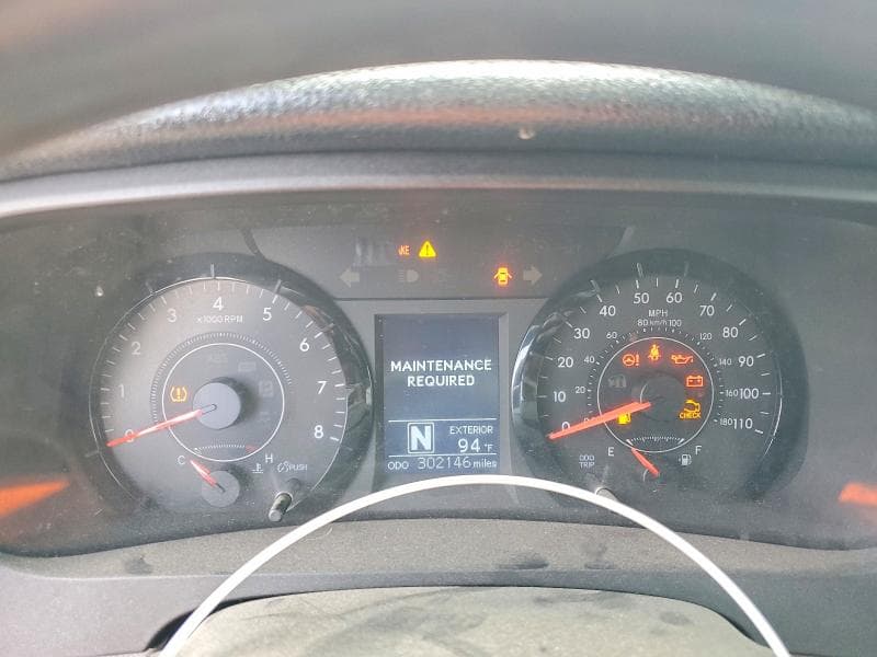 2017 TOYOTA SIENNA L 7-PASSENGER L 7-PASSENGER 10