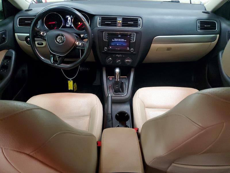 2017 VOLKSWAGEN JETTA SE SE 8
