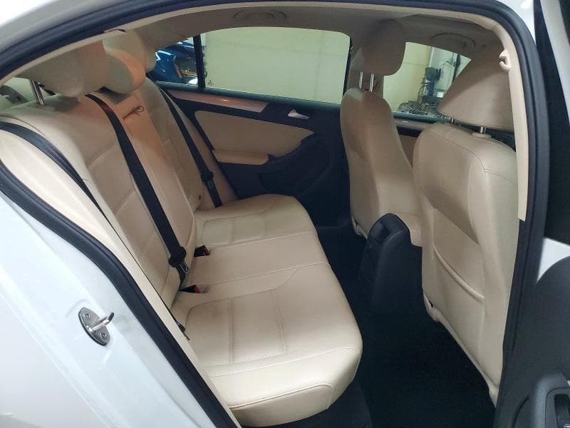 2017 VOLKSWAGEN JETTA SE SE 10