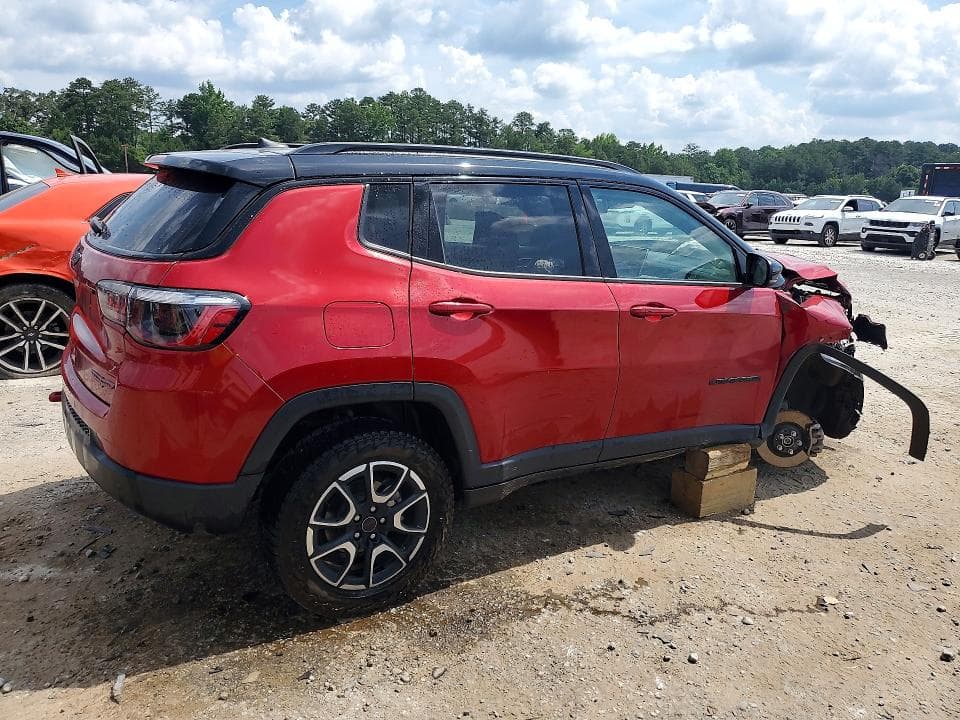 2025 JEEP COMPASS TRAILHAWK 3