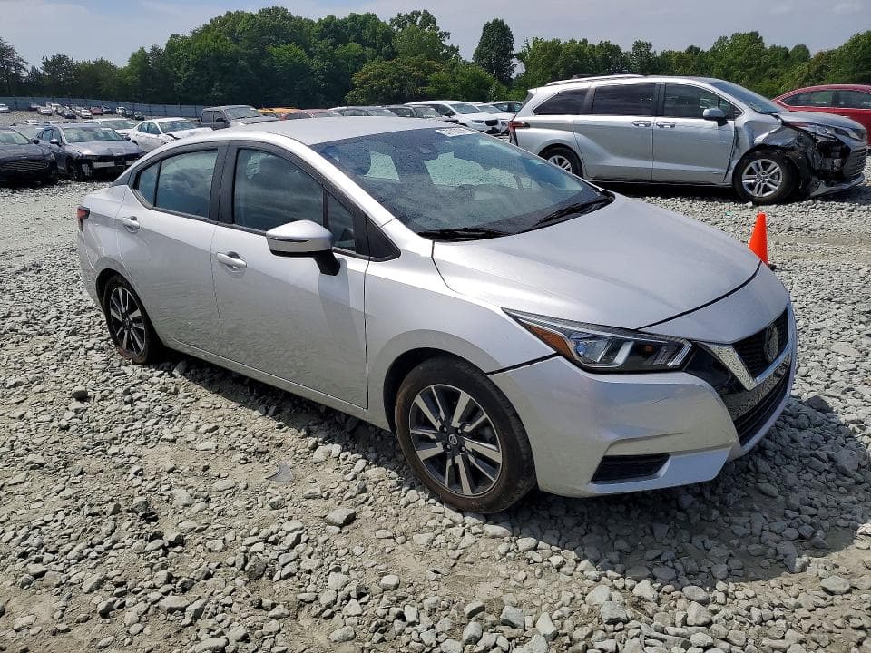 2021 NISSAN VERSA SV 4