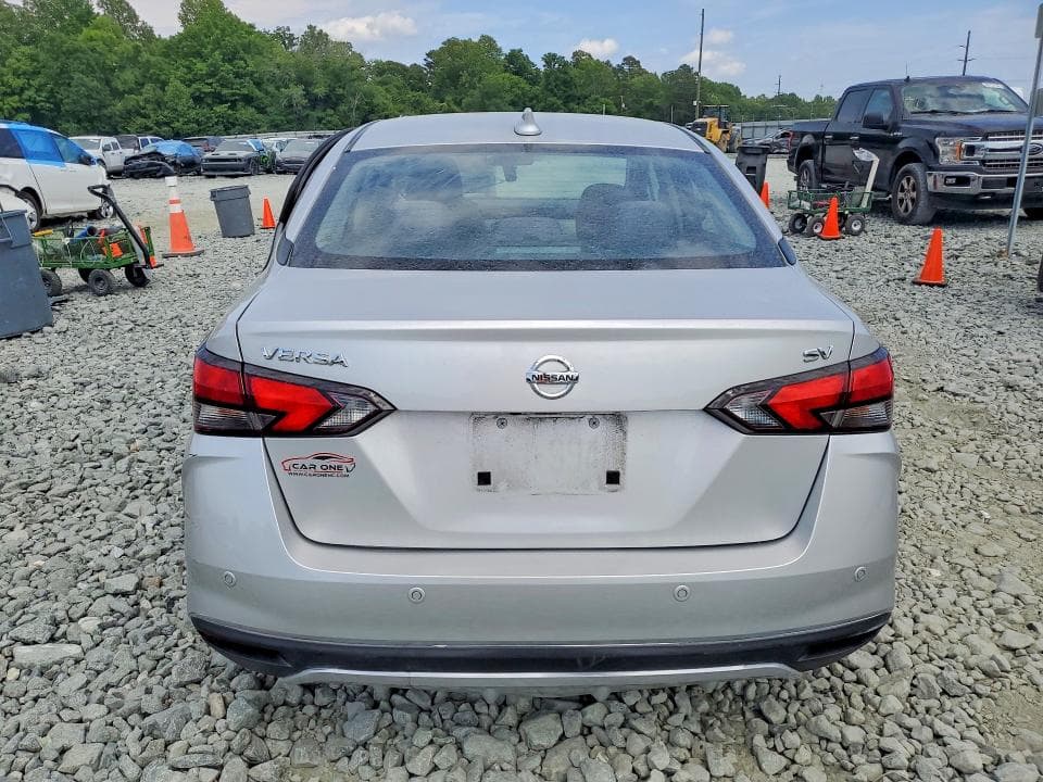 2021 NISSAN VERSA SV 6