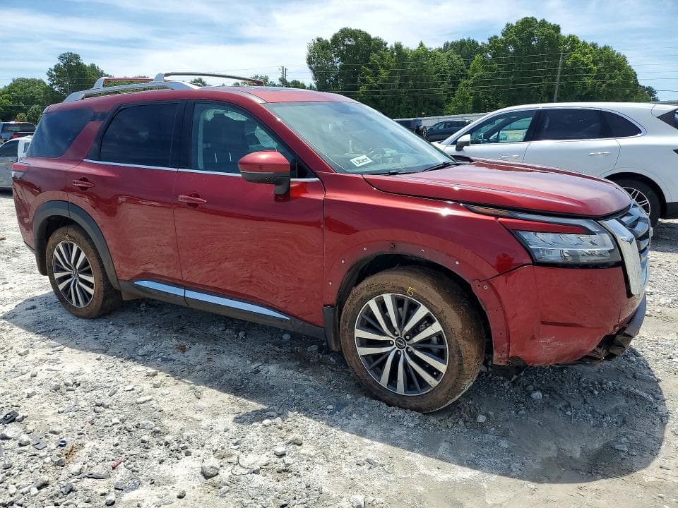 2022 NISSAN PATHFINDER PLATINUM 4