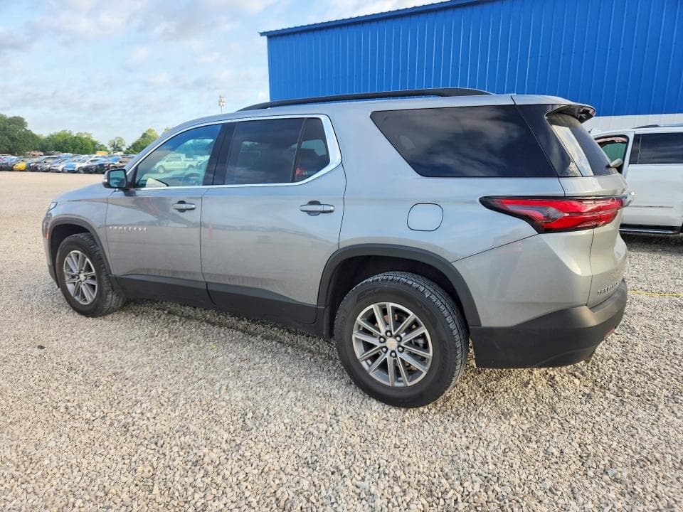 2023 CHEVROLET TRAVERSE LT 2