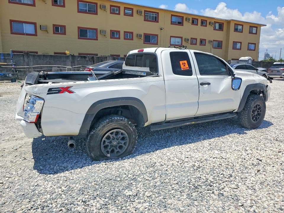 2022 TOYOTA TACOMA SR 3