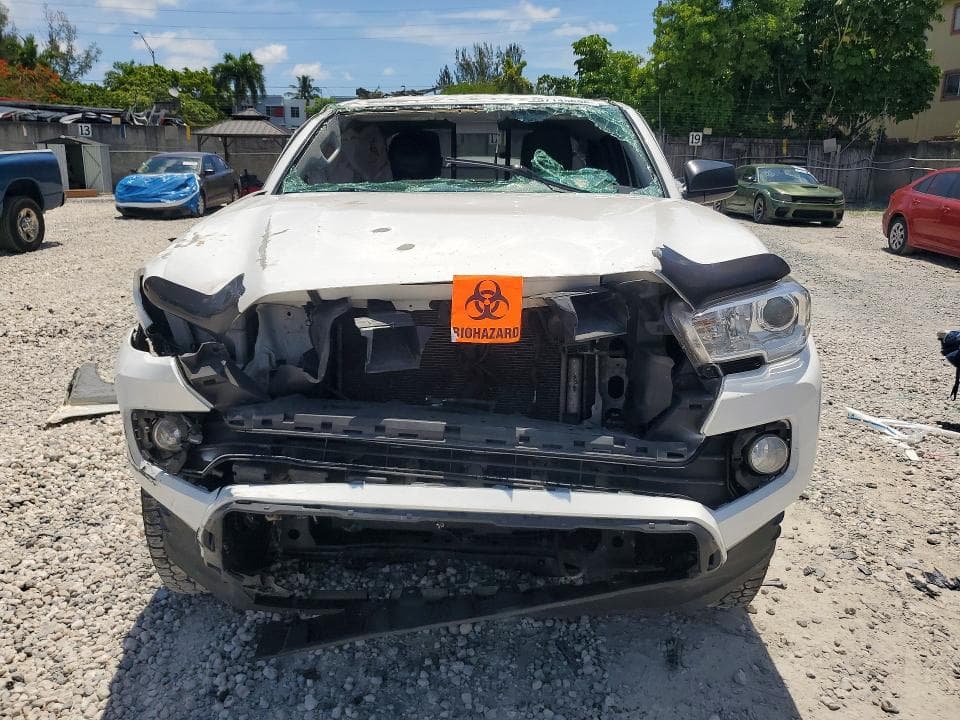 2022 TOYOTA TACOMA SR 5