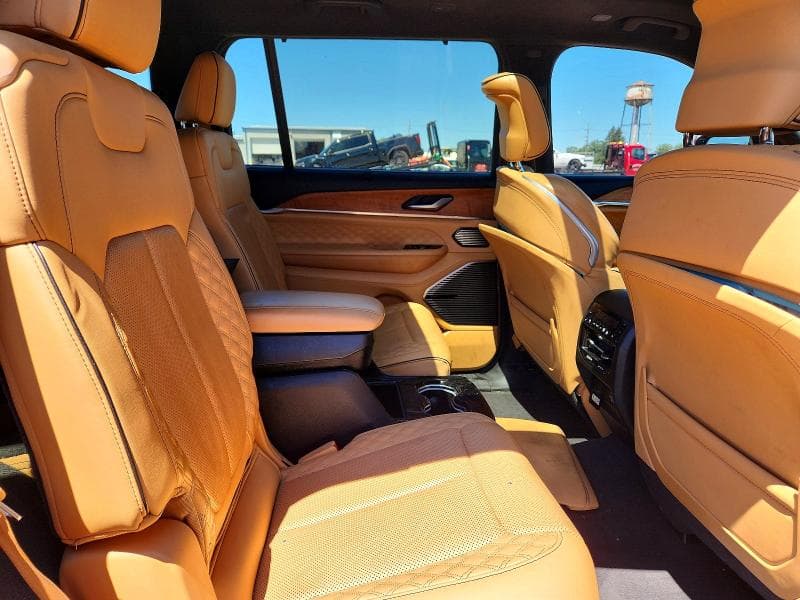 2021 JEEP GRAND CHEROKEE L SUMMIT 11