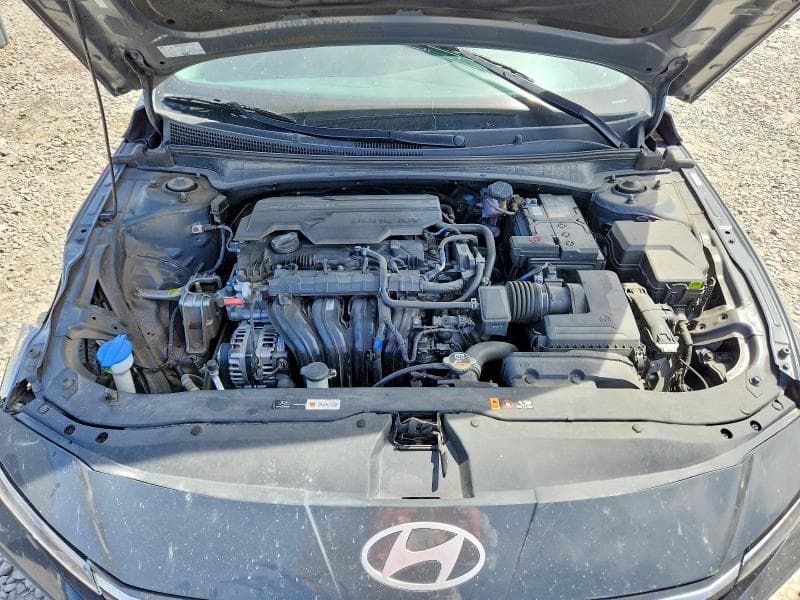 2024 HYUNDAI ELANTRA SE SE 11