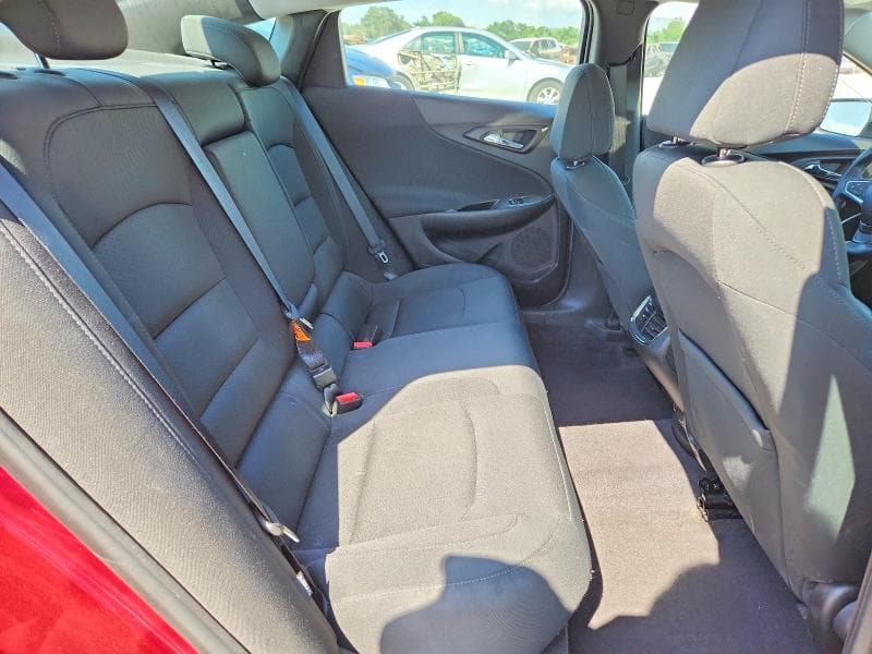 2017 CHEVROLET MALIBU LT 10