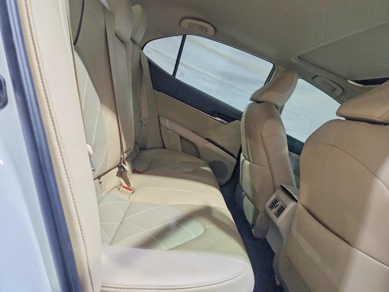 2018 TOYOTA CAMRY HYBRID XLE XLE 10