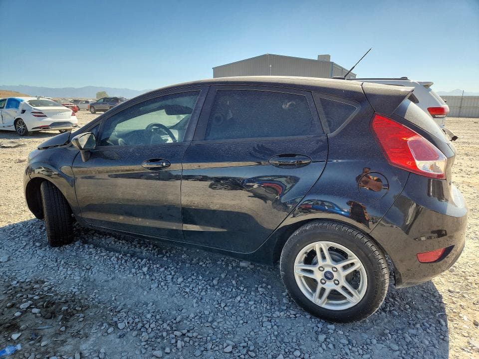 2018 FORD FIESTA SE 2