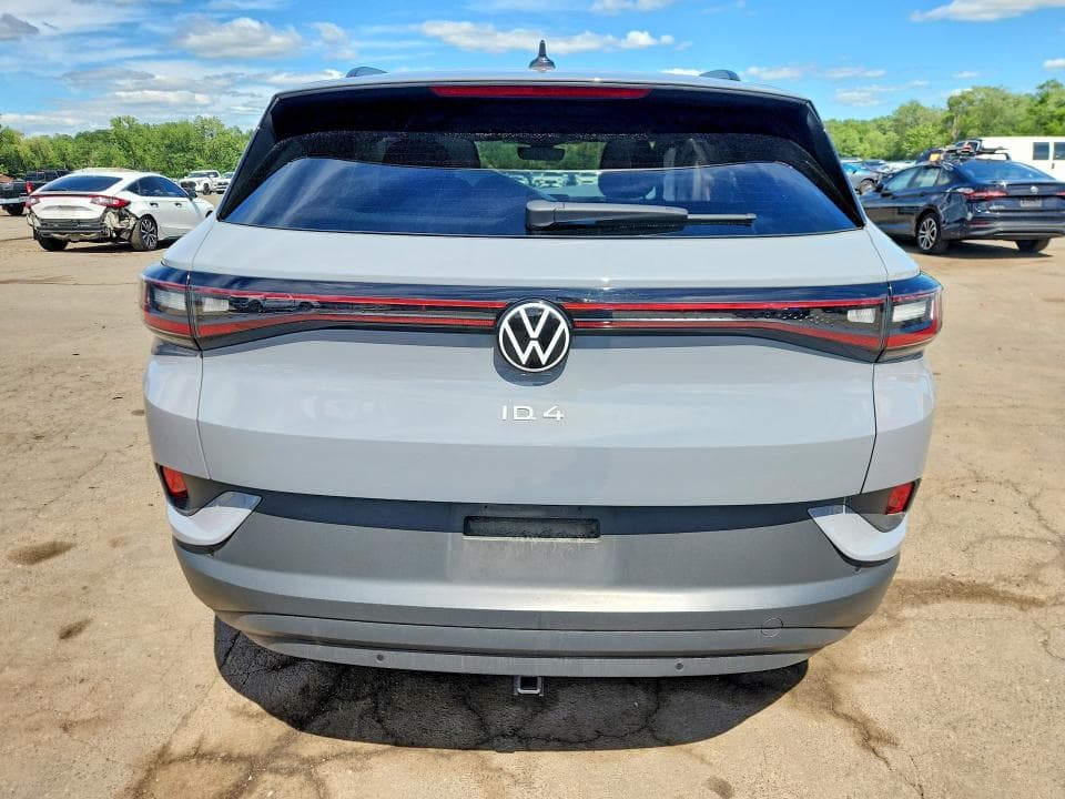 2022 VOLKSWAGEN ID.4 PRO S 6