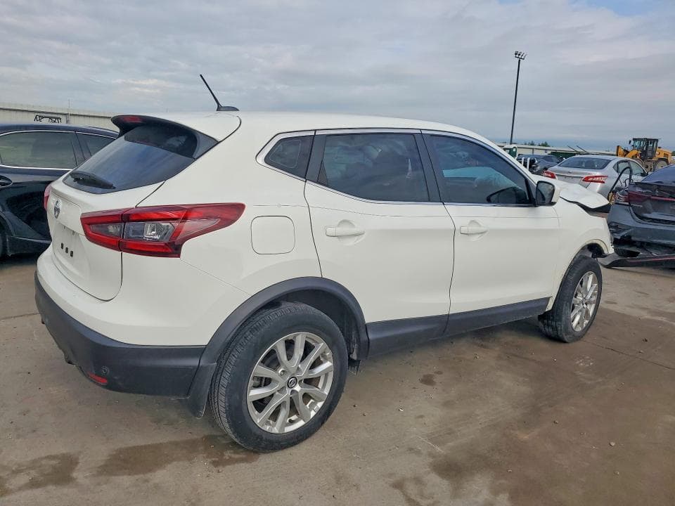 2021 NISSAN ROGUE SPORT S 3