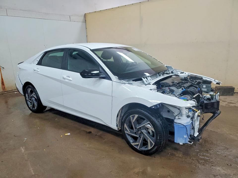 2025 HYUNDAI ELANTRA SEL SPORT SEL SPORT 4