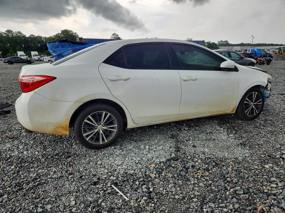 2019 TOYOTA COROLLA LE LE 3