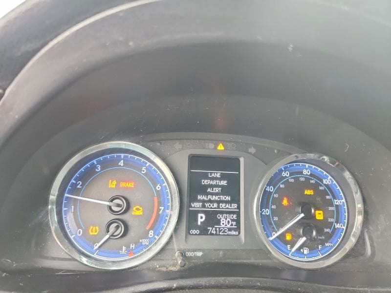 2019 TOYOTA COROLLA LE LE 9