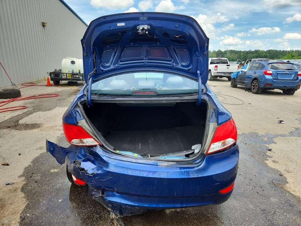 2016 HYUNDAI ACCENT SE 6
