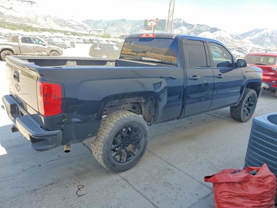 2018 CHEVROLET SILVERADO K1500 CUSTOM K1500 CUSTOM 3