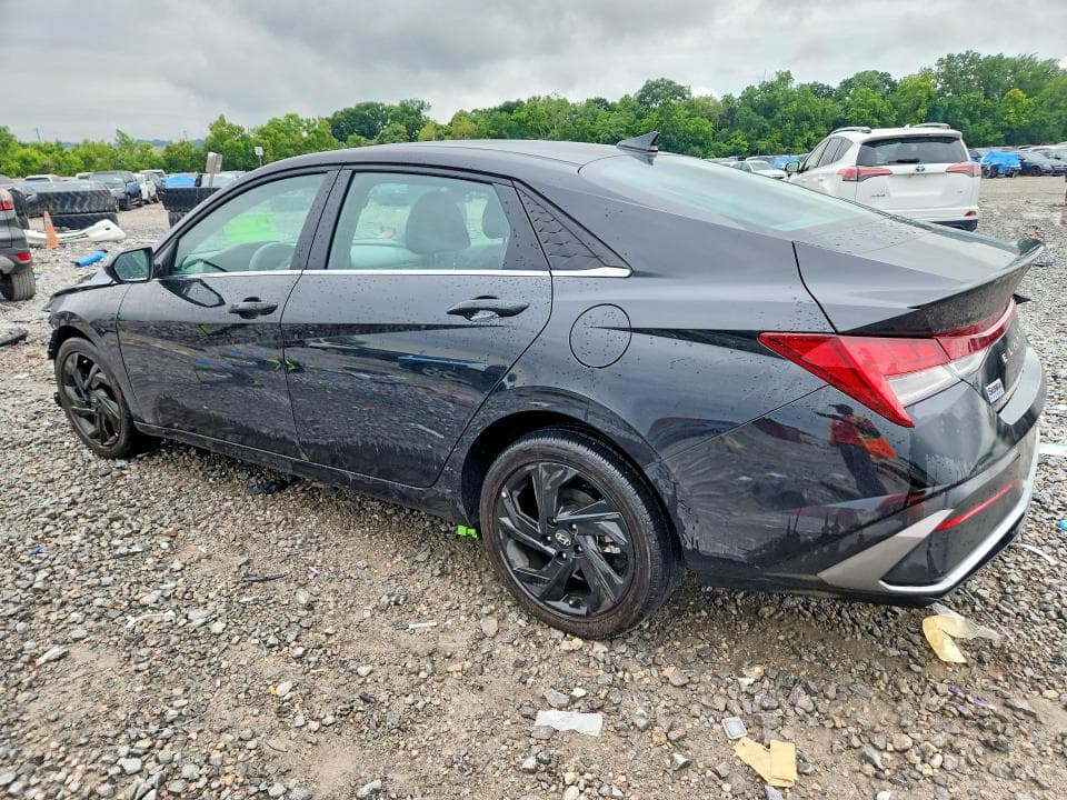 2026 HYUNDAI ELANTRA SEL SPORT PREMIUM 2