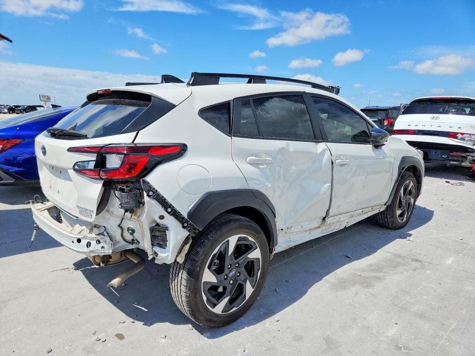 2025 SUBARU CROSSTREK LIMITED 3