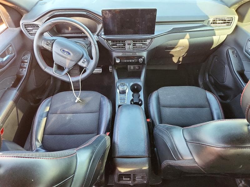 2024 FORD ESCAPE ST LINE 8