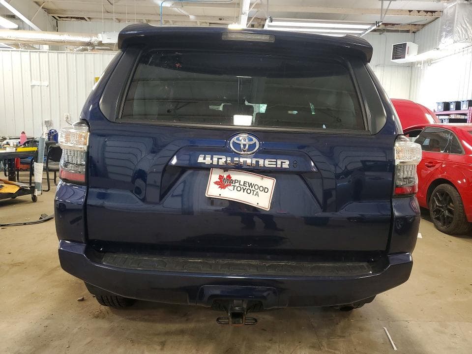 2024 TOYOTA 4RUNNER SR5 6