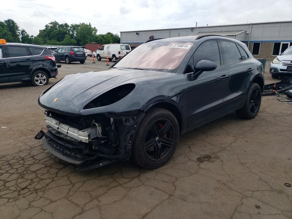 2019 PORSCHE MACAN - 1