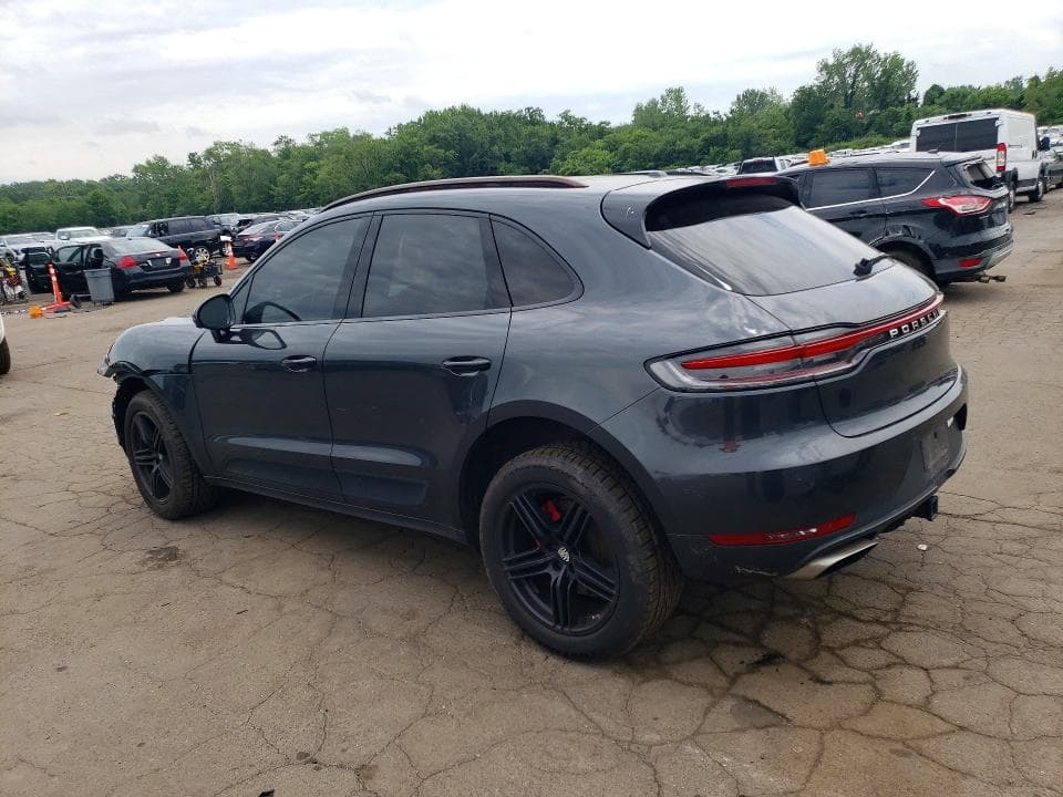 2019 PORSCHE MACAN 2