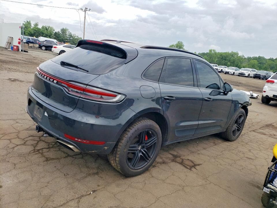 2019 PORSCHE MACAN 3