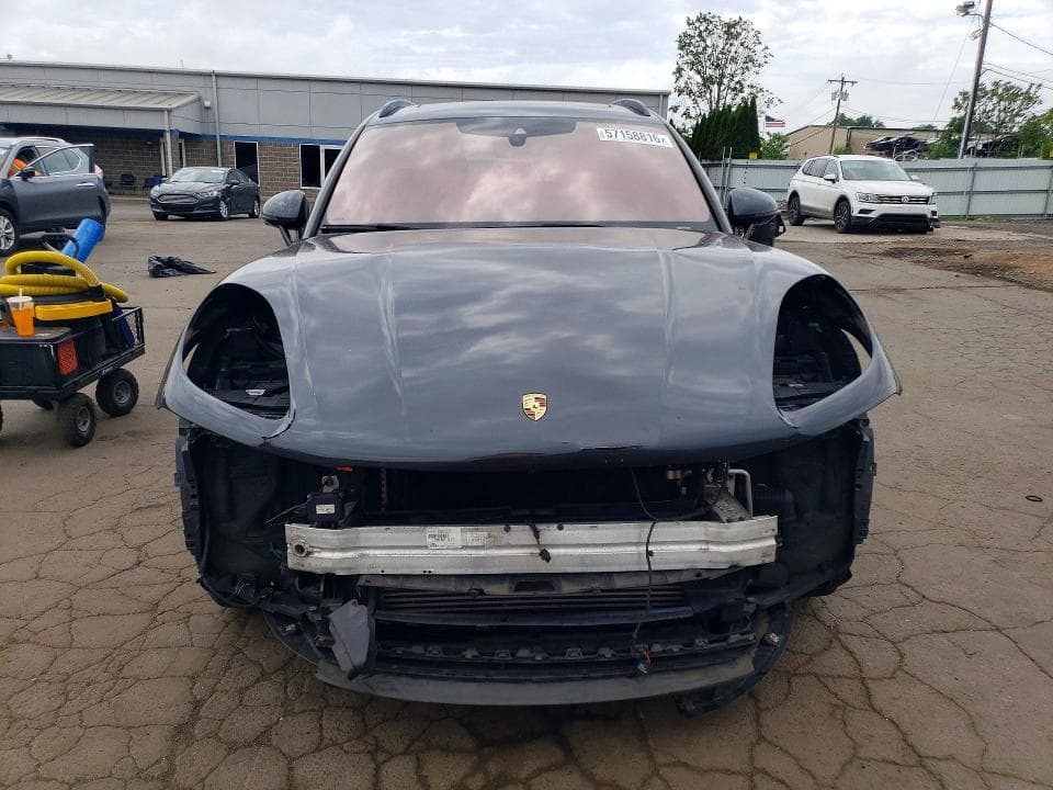2019 PORSCHE MACAN 5