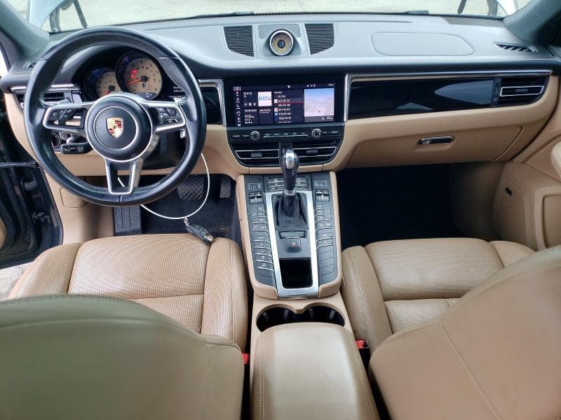 2019 PORSCHE MACAN 8