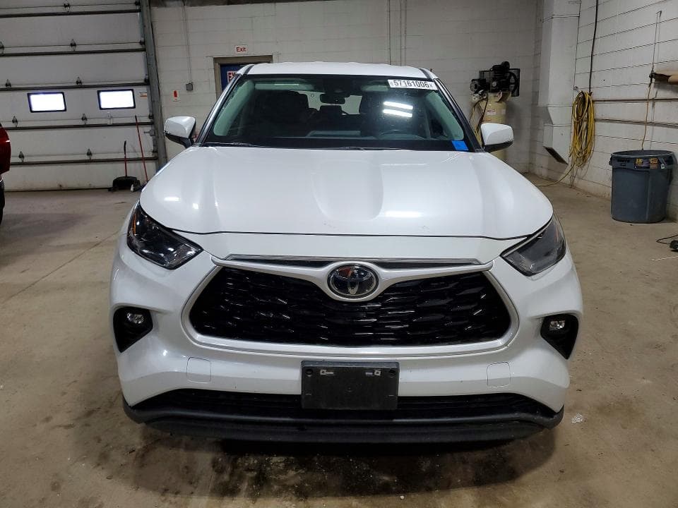 2024 TOYOTA HIGHLANDER LE LE 5