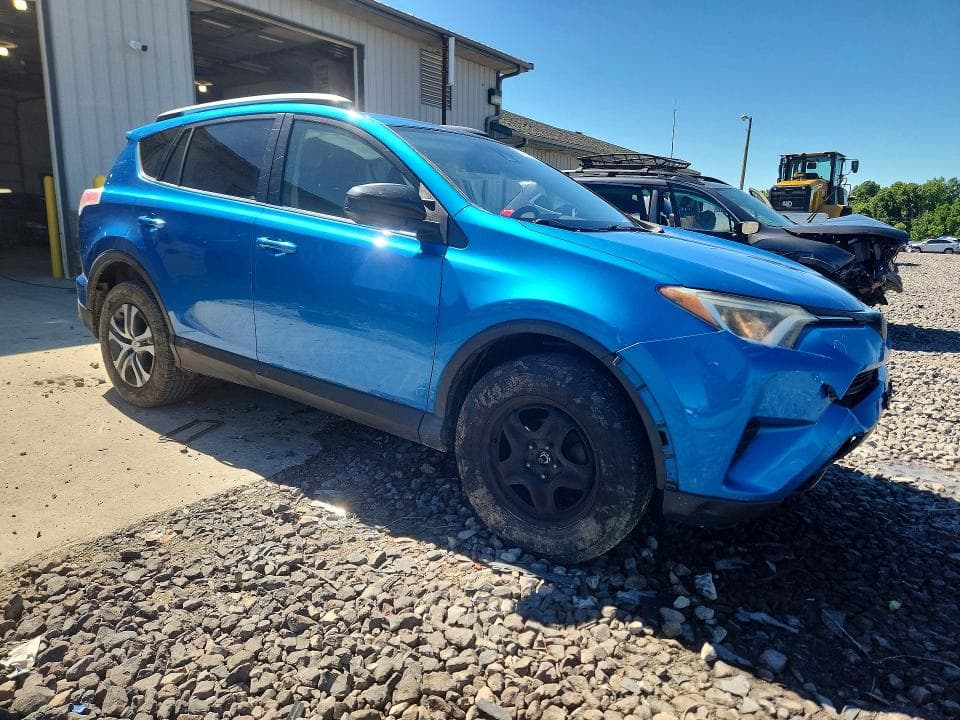 2017 TOYOTA RAV4 LE LE 4
