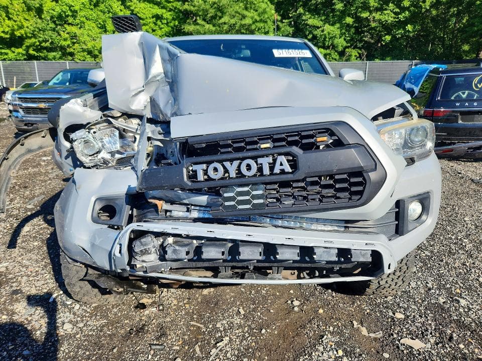 2018 TOYOTA TACOMA TRD OFF-ROAD TRD OFF-ROAD 5