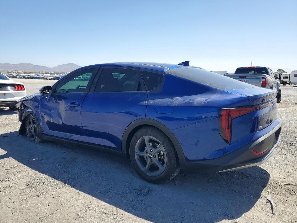 2025 KIA K4 LXS 2